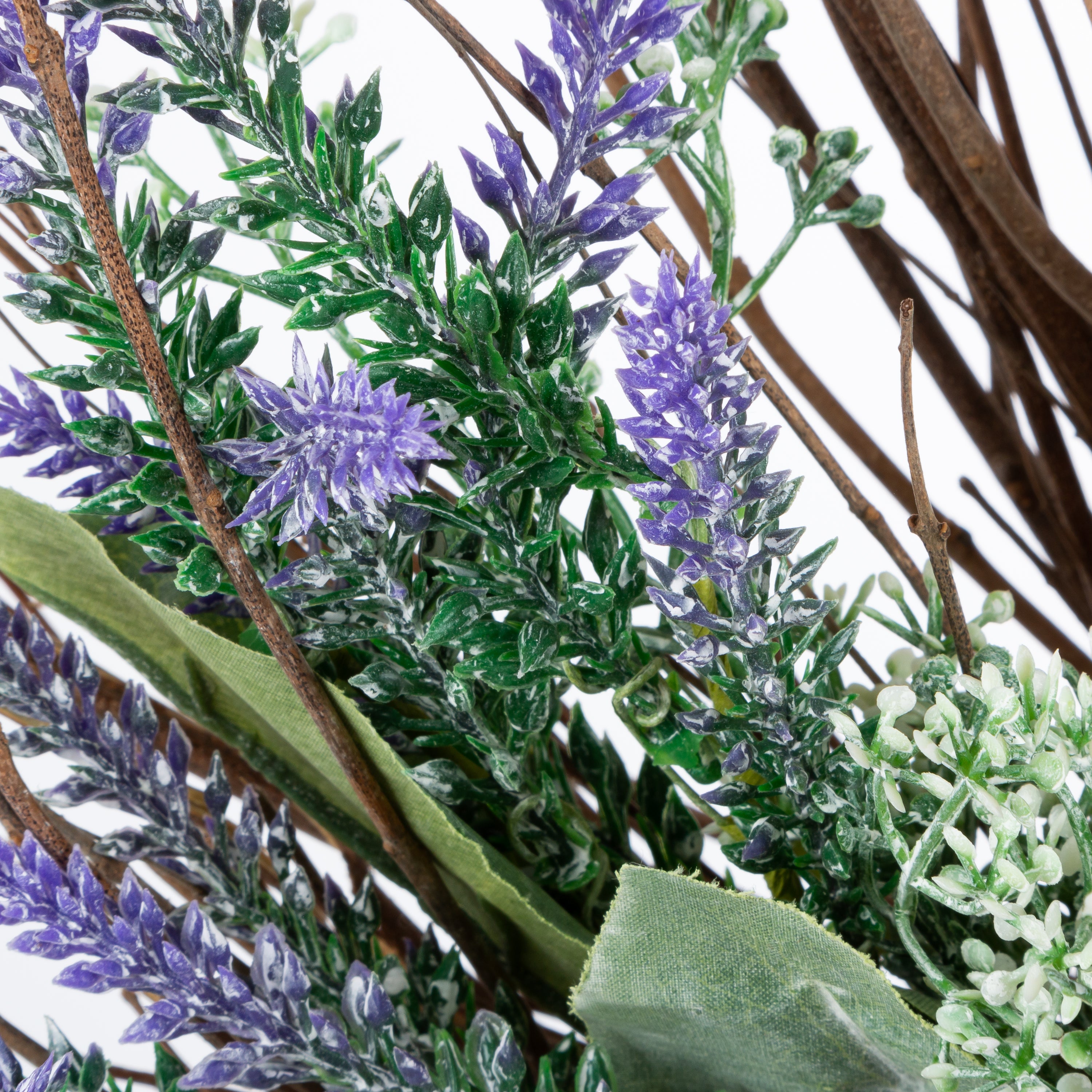 24 in. Natural Mixed Flower Wreath
